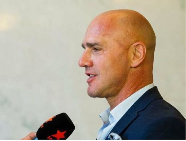 Депутат-миллионер Константиновский написал заявление об отказе от мандата