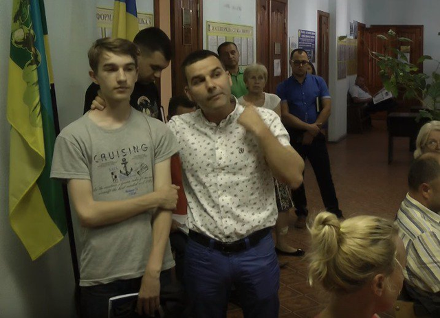 Депутат из-под Киева объяснил самосуд над школьником