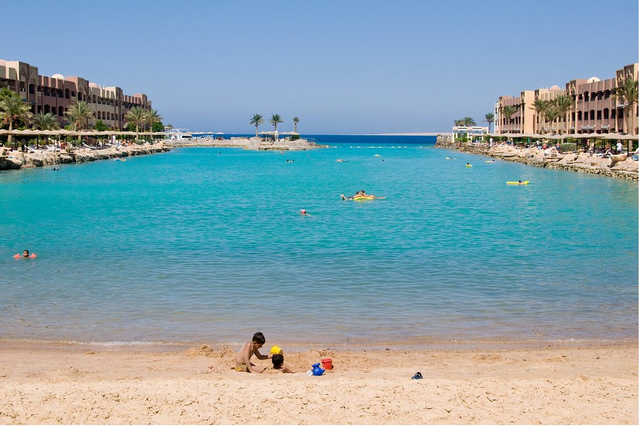 Нападение на туристов в Египте: посол не подтвердил гибель украинцев