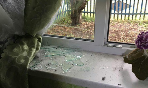 Неизвестный бросил гранату в жилой дом в Донецкой области — есть погибшие