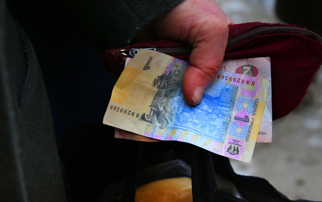 Названо число украинцев, живущих за чертой бедности