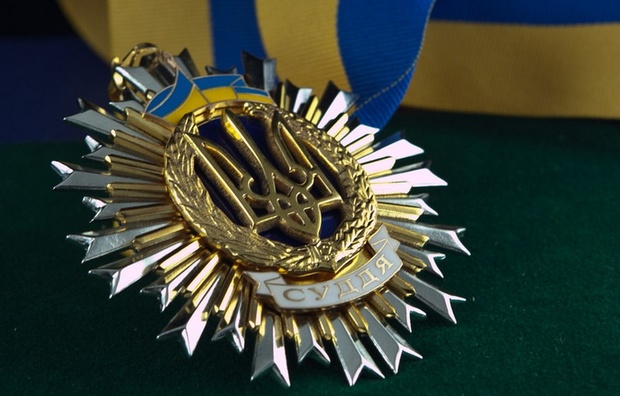 Еще 2 судей снялись с конкурса в Верховный суд