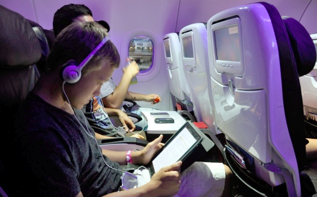 США отменили запрет на гаджеты в самолетах с Ближнего Востока