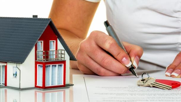 У украинцев осталось несколько недель, чтобы заплатить налог на недвижимость: что грозит должникам