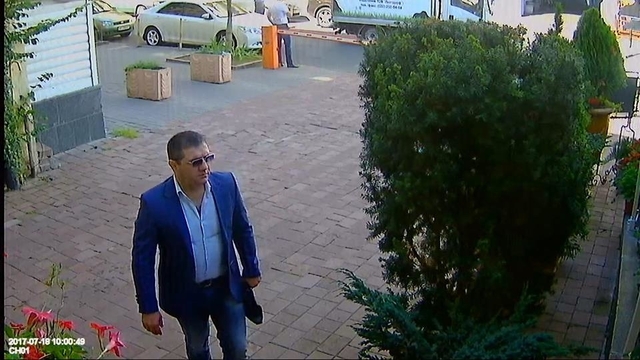 "Не хватило полминуты, чтоб догнать": в сети просят помочь найти киевских воров