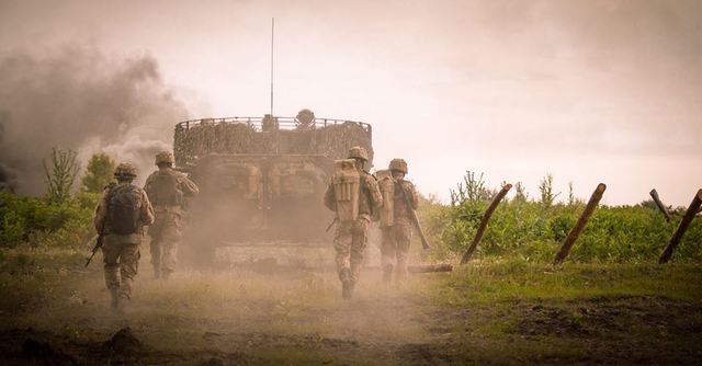 Боевики обстреливают мирных жителей: сгорело три дома