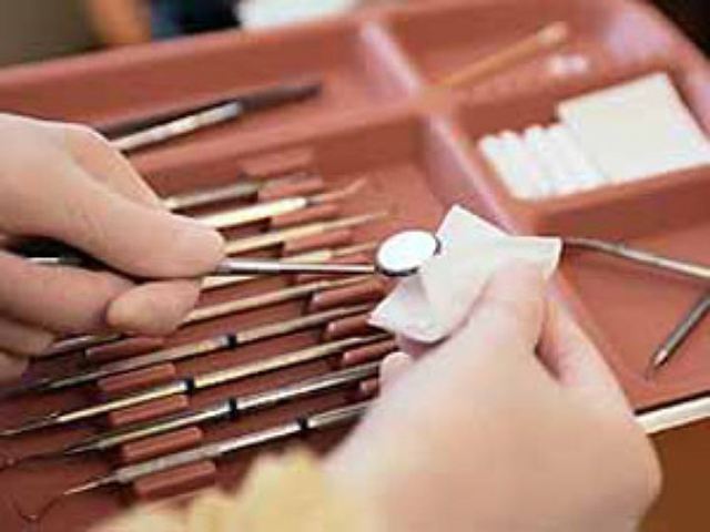 Смерть ребенка в кресле стоматолога: Мать озвучила другую причину гибели мальчика