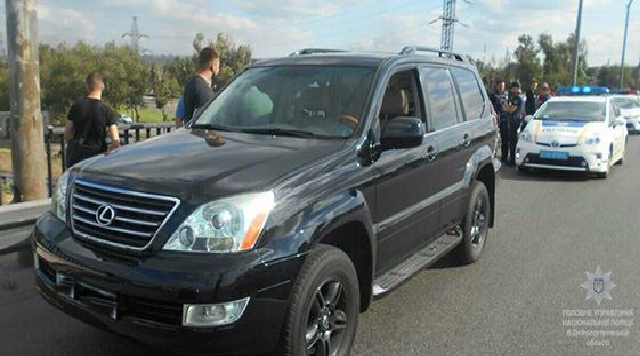 В центре Днепра произошла стрельба: водители не поделили дорогу