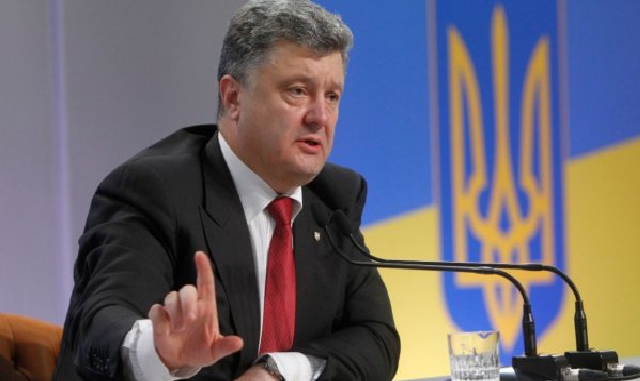 Порошенко підписав важливий закон через кібератаки