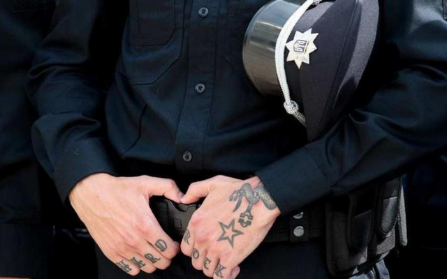 Украинских копов поймали на пытках и издевательствах