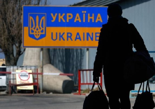 Гройсман: А что я могу сделать, если миллионы украинцев выезжают из страны?