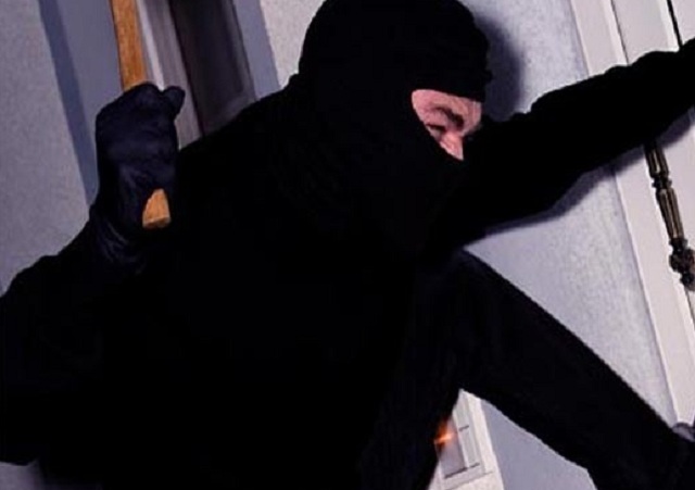 Жестокость зашкаливает: в Одессе четверо бандитов напали на спящую пару