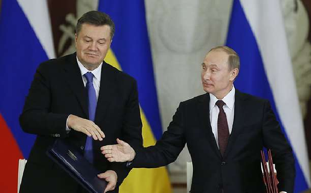 Суд Лондона призупинив рішення про виплату Росії $3 млрд