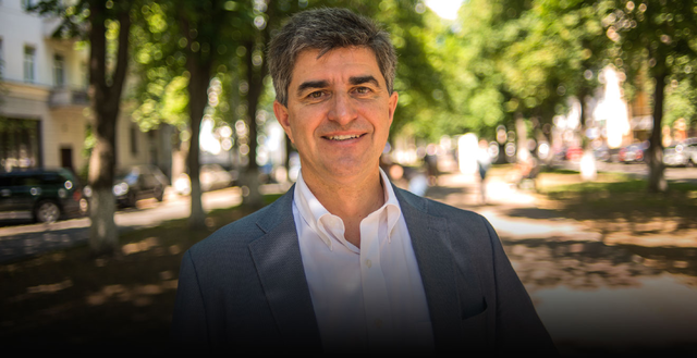 «Немає грошей – немає науки» — найцитованіший український вчений у світі