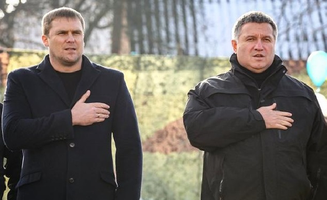 Порошенко пытается подставить Трояна и вместе с ним Авакова – СМИ