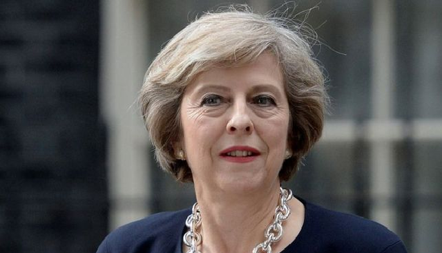 Премьер Тереза Мэй заявила, что Британия готова использовать ядерное оружие против России