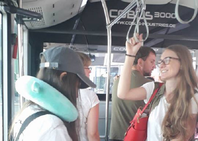 Декоммунизатора Вятровича заметили в аэропорту Дубаи