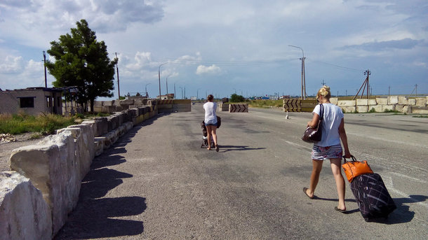 Крым остался без украинской еды и животных