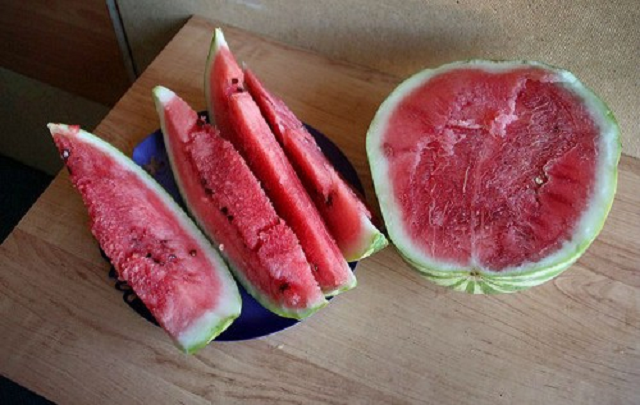 Почему сейчас нельзя покупать арбузы