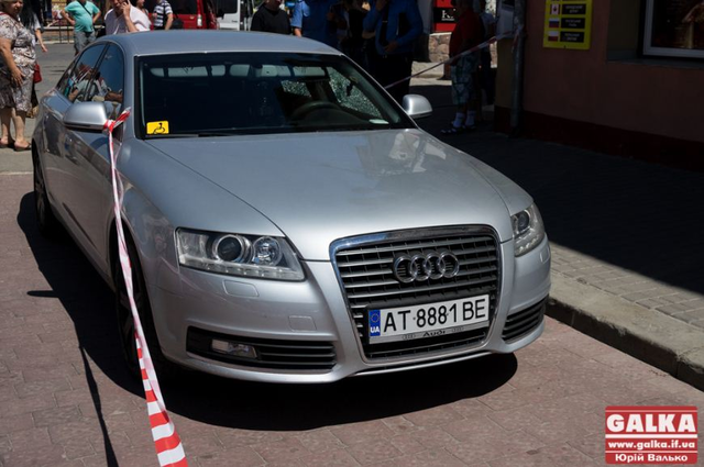 В центре Ивано-Франковска расстреляли бизнесмена «Червонца»