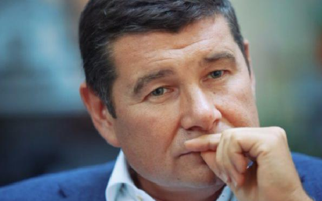 Онищенко приглашает главу НАБУ в Лондон поговорить о математике