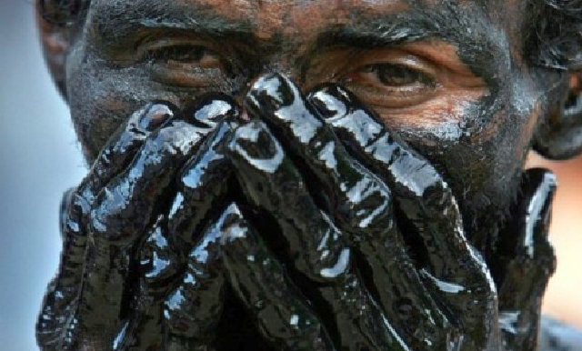 "Роснефть" утопает в долгах