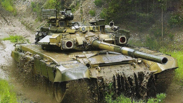 Стало известно, сколько военной техники РФ передала боевикам «ЛДНР» в июле