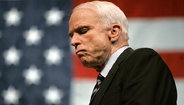 Маккейн предложил Трампу "попридержать коней", угрожая Северной Корее