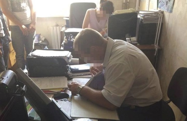 Співробітник Департаменту екології Полтавської ОДА попався на хабарі