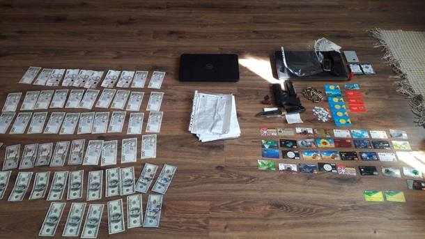 Киберполиция разоблачила мошенников, которые обворовывали украинцев через интернет