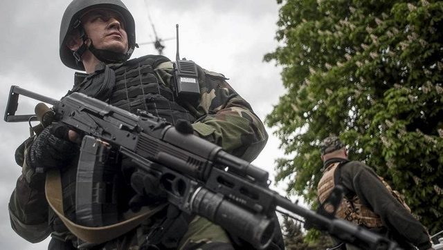 "Киборг" рассказал, как ветераны АТО грабят "фермеров-лохов"