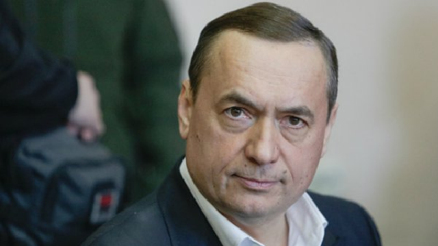 Одиозному Мартыненко продолжили меру пресечения