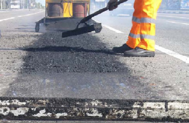 Дороги на восток Украины строить не будут - СМИ