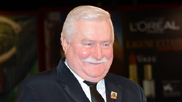 В Польше возбуждено уголовное дело против экс-президента Валенсы