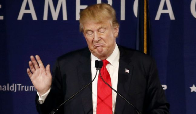 Долго не продержится: лидер республиканцев в Сенате рассказал о будущем Трампа