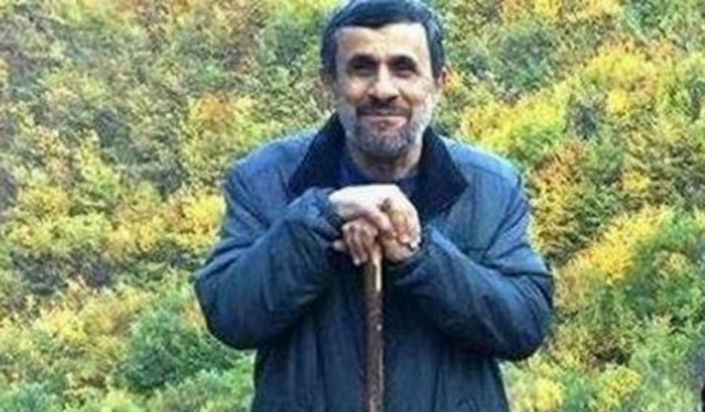 Колишній президент Ірану пасе овець