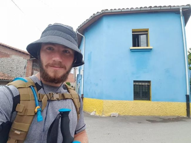 Украинский десантник прославил государственный флаг на весь мир