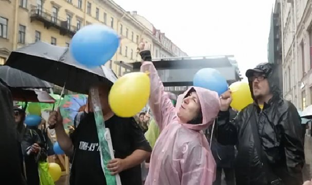 "Крым – не мой", – жители России вышли с протестами на улицы