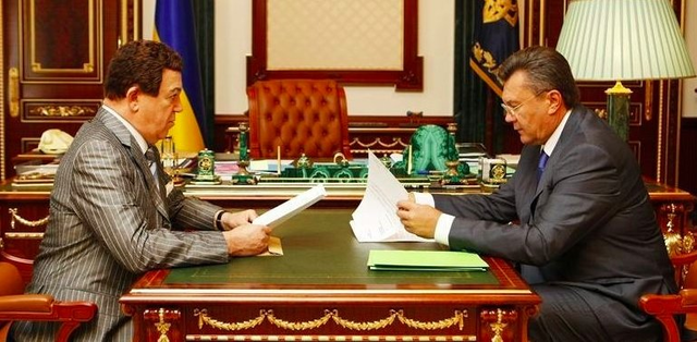 Козлы, которые мешают жить: О бедах Януковича в России