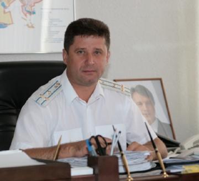 Чорний бумер Сергія Борисова: Як Дніпровский прокурор паханом став