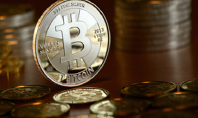 В России хотят запретить физлицам торговать биткоинами