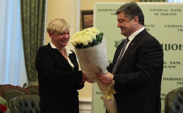 Гонтарева могла обесценить гривню для обогащения определенных лиц – ГПУ