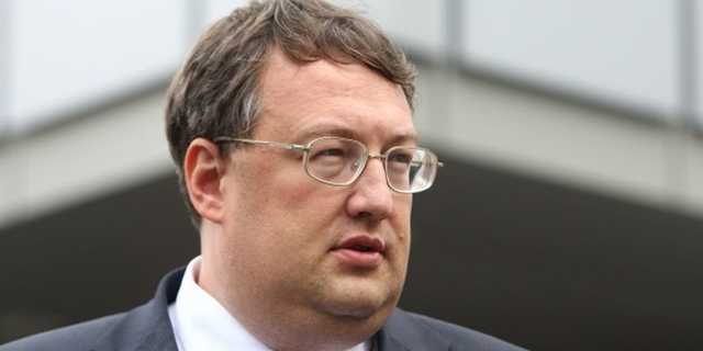 Геращенко подал в суд на Добкина