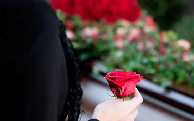 Стало известно о смерти легендарного русского музыканта