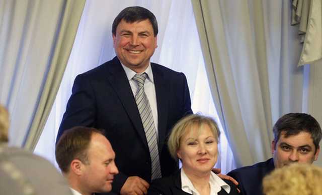 Верховний Суд віддадуть у руки Медведчука?