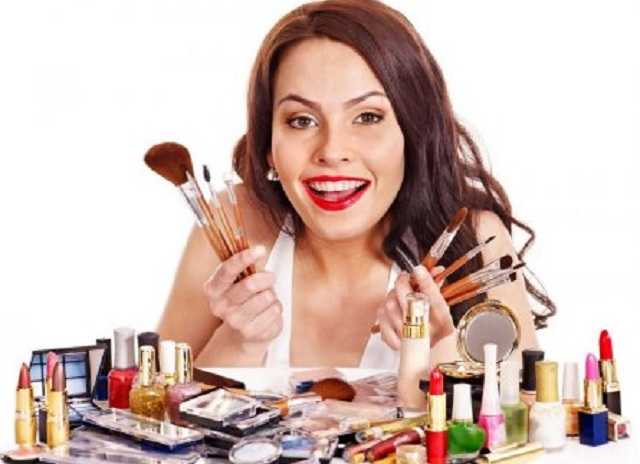 В Полтавской области женщину оштрафовали на огромную сумму за продажу косметики на улице