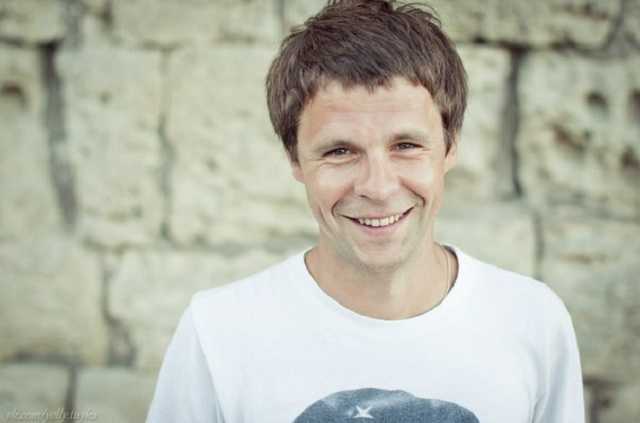 "Миротворец" приютил в "чистилище" известного российского рок-музыканта