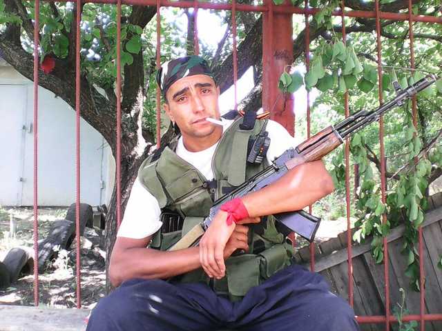 На Донбассе погиб боевик Эфиоп из базы «Миротворца»