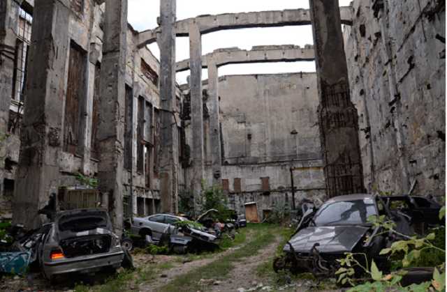 В Украине обнаружили кладбище угнанных BMW