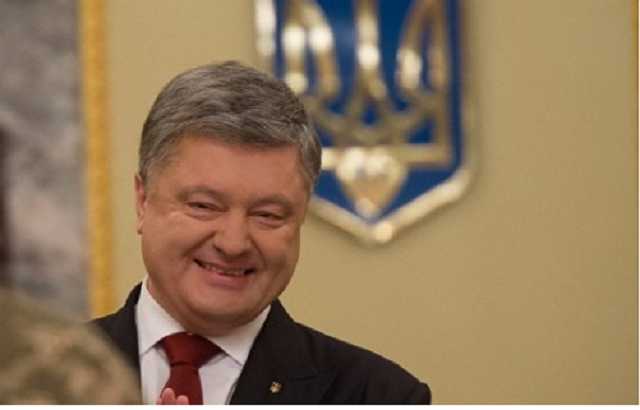 "Реформи закінчилися. Послання Порошенка – це рецепт закручування гайок", – політик